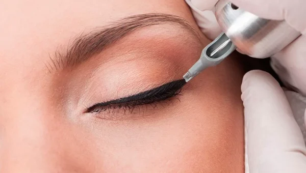Micropigmentación de ojos